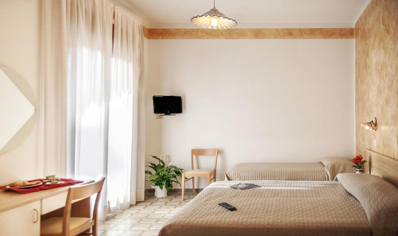 Hotel Royal Villammare Kültér fotó