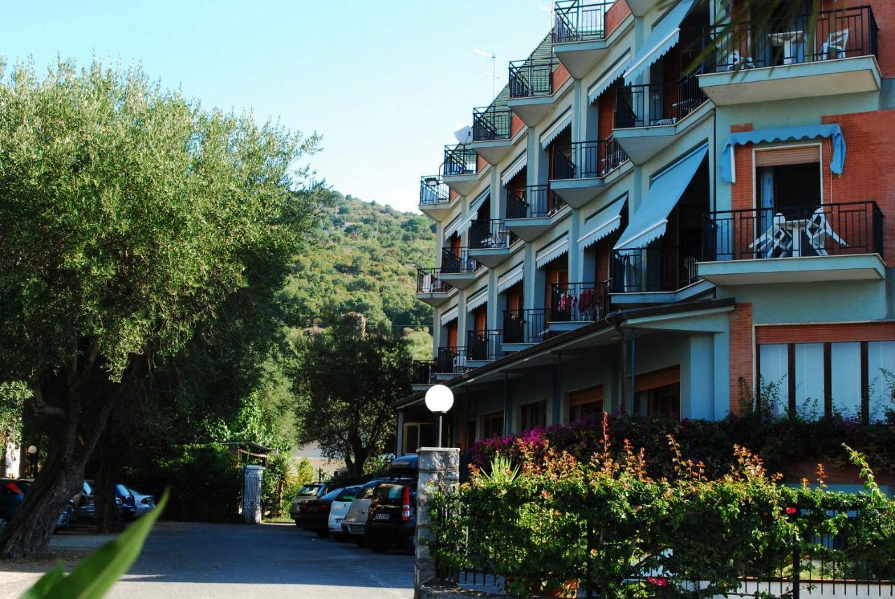 Hotel Royal Villammare Kültér fotó